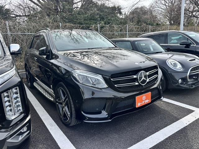 GLE AMG GLE43 4マチック 4WD サンルーフ 黒革シート