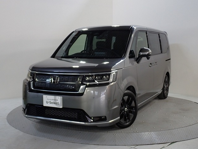 ステップワゴン 1.5 スパーダ リフトアップシート(2列目) 