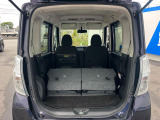 普段のお買い物や通勤、送迎等に十分な荷室スペースを確保しております。セカンドシートを倒すと、大きな荷物の積載も可能です♪