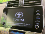 【純正9型ナビ】人気の純正ナビを装備。オーディオ機能も充実しており、Bluetooth接続すればお持ちのスマホやMP3プレイヤーの音楽を再生可能!毎日の運転がさらに楽しくなります!!