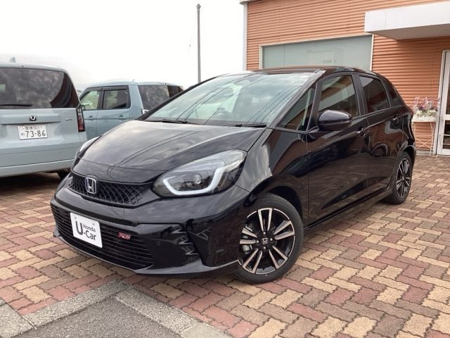 フィット 1.5 e:HEV RS （6AA-GR3）