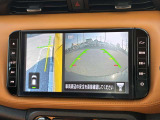 狭い道でのすれ違い、左側のガードレールや側溝が見えないと不安になりませんか?アラウンドビューモニターならバックカメラに加え、発進時に前方や周囲の確認、すれ違い時の助手席側下方の確認も出来て安心です♪