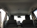 天井も綺麗です☆私は中古車を見るときに天井を良く見るようにしています☆ここが綺麗な車は車内が綺麗なことが多いです☆