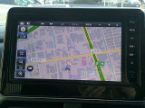 大画面の純正メモリーナビ付きなので遠方へのドライブも快適ですよ♪