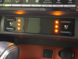 【シートベンチレーション】夏場は涼しい風でお尻や背中の熱やムレを防ぎ、冬はエアコンよりも早く温まってポカポカに!季節を問わず快適に過ごせます。