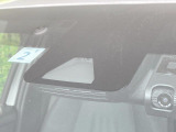 【トヨタセーフティセンス】走行中に前方の車両等を認識し、衝突しそうな時は警報とブレーキで衝突回避と被害軽減をアシスト。より安全にドライブをお楽しみいただけます。