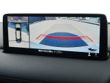360&deg;ビューモニターを搭載しています。コーナーセンサーと合せてお使いいただくことで、安全、安心にお車の取り回しを行っていただけます。