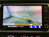 バックでの車庫入れも安心です! リアカメラが付いているバックモニター付のナビを装備しております。操作線もついており距離感も画面から確認できます。