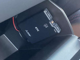 ETCももちろん搭載。いちいち料金所で停車する必要なんて当然ないです。スムーズにストレスなくドライブをお楽しみください。(※支払総額にセットアップ費用は含まれておりません。)