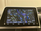 いまや必須装備「ナビゲーション」搭載!知らない場所にスイスイッとドライブ。もう、これなしではハンドルを握れませんね!でも運転中の操作は危険ですのでご注意ですね☆