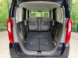 普段のお買い物や通勤、送迎等に十分な荷室スペースを確保しております。セカンドシートを倒すと、大きな荷物の積載も可能です♪