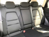 ☆後部座席シート廻り☆ ☆リアシートも快適な乗り心地☆シ-トの乗り心地が良く、旅行など長距離運転にも向いています。