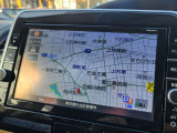 タッチパネルで簡単操作日産オリジナルメモリーナビ