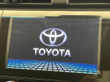 【メーカー純正ナビ】インテリアに溶け込むスタイリッシュな「専用設計」メーカーナビを装備♪視認性や操作性など基本性能にも優れ、より上質なカーライフをお楽しみいただけます。