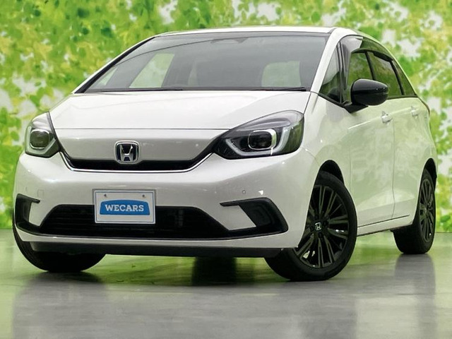 フィット  eHEVカーサ