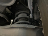 お車を安心してお乗りいただく為には、足回りの定期点検が欠かせません。サービスサポート(有償保証)では無料点検もご提供しており、安心のカーライフをお過ごしいただけるサポート体制が整っています。