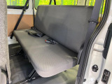 3列目シートはもちろん状態良好☆大人でもゆったりと座って頂けますので、大人数でのお出かけもラクラクです♪ご家族で、気の知れた仲間で、ドライブに行くのが楽しみですね♪