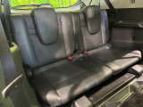 3列目シートはもちろん状態良好☆大人でもゆったりと座って頂けますので、大人数でのお出かけもラクラクです♪ご家族で、気の知れた仲間で、ドライブに行くのが楽しみですね♪