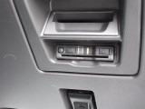 ETC車載器搭載です。スマートICも増えてきており、必須装備といって良い便利装備です。
