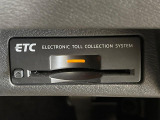 【ETC】高速道路の料金所をストレスなく通過!話題のスポットやサービスエリアに多い「スマートIC」利用時は必須のアイテムです。当店でセットアップを実施、ご納車当日からすぐにご利用いただけます!