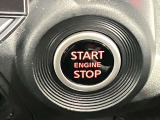 【プッシュ式エンジン・インテリジェントキー】プッシュ式エンジンスタートでブレーキを踏んでボタンを押すだけでエンジン始動がスムーズ!!鍵をカバンに入れているだけでエンジンの始動が可能★