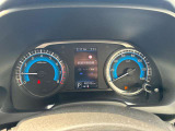 視認性の良いメーターまわり。燃費などもご確認いただけます!