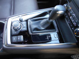 MTモード付ATです。スポーティに走りたいときにはワンタッチで切り替えできてギアを固定できます。