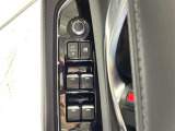 【パワーウインドウ】運転席のスイッチで、各席の窓ガラスの開閉ができます!あると便利ですよね!