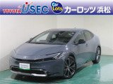 優れた燃費性能を誇るハイブリッドカー、トヨタ・プリウスです☆