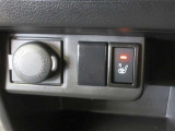 運転席はシートヒーター付きです。寒い日も快適なドライブが楽しめます♪