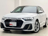 A1スポーツバック 25 TFSI Sライン 