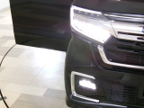 【LEDヘッドライト】LEDヘッドライトは消費電力が少ないので寿命が長いですよ!明るさも十分で、夜間走行の負担を和らげてくれます!