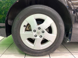 【15インチアルミホイール】外観にマッチしたアルミホイールを装着しております。各種アルミホイールや、スタッドレスタイヤも取扱いしております。是非ご相談ください♪