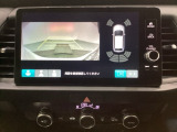 バックでの車庫入れも安心です! リアカメラが付いているバックモニター付のナビを装備しております。バンパーについているソナーや、操作線もついており距離感も画面から確認できます。