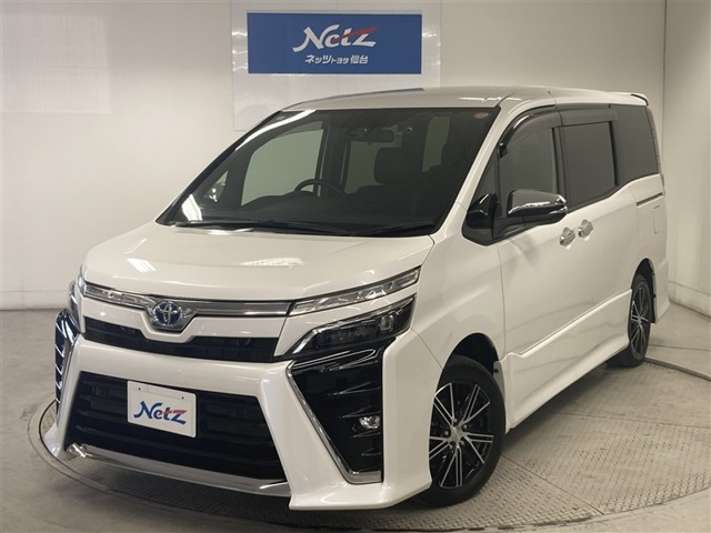 ヴォクシー 1.8 ハイブリッド ZS 煌III 