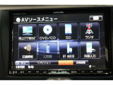 CD・DVD・SDオーディオ・Bluetoothオーディオ再生可能。フルセグTV視聴可能。