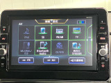 高性能で使いやすい日産純正ナビゲーションです。フルセグTVも鑑賞出来るしBluetooth機能付なのでお手持ちの携帯電話でハンドフリー通話も出来ます。