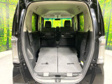 普段のお買い物や通勤、送迎等に十分な荷室スペースを確保しております。セカンドシートを倒すと、大きな荷物の積載も可能です♪