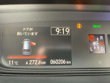 当店の車は全台、保証付きで購入後も安心です。保証期間中は全国のホンダディーラーで保証修理を受け付けております。