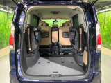 後席を格納すると、これだけの広さが!シーンに合わせたシートアレンジで、大きな荷物も積むことが出来ます♪