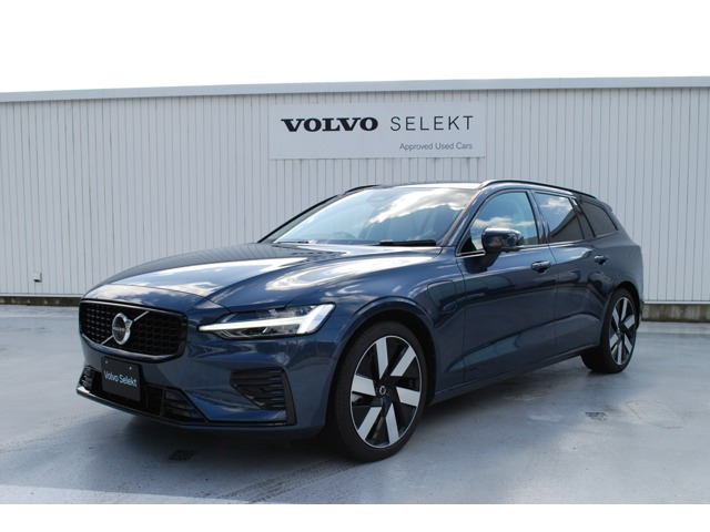 V60 ウルトラ T6 AWD プラグインハイブリッド 4WD