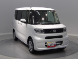 展示車両は弊社の店舗間で予告なく移動することがございます。ご来店の際には、あらかじめお問い合わせ下さい。毎週火曜日と第二・第三水曜日は定休日となっております。