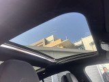 中古車だけではなく、新車も多岐にわたり、正規輸入車販売を行っております。全国選りすぐりの仕入ネットワークの中からあなたにピッタリのお車を探します!【お問い合わせ電話番号072-461-1411】