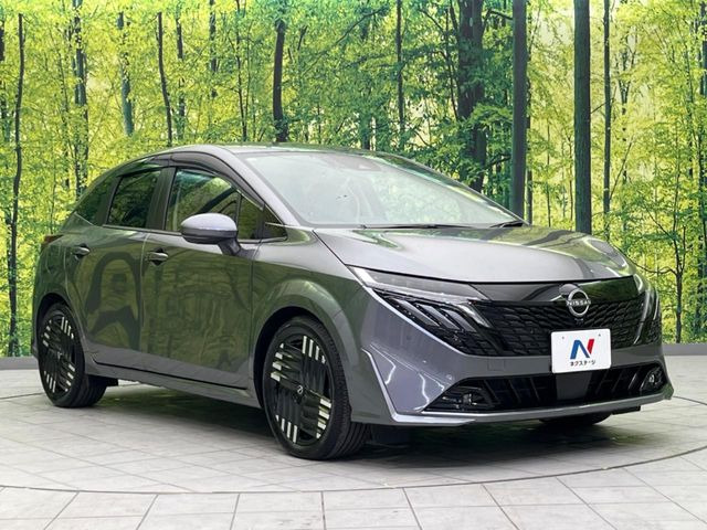 日産 ノートオーラ 1.2 G の中古車詳細 (1,549km, ダークメタルグレー