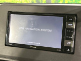 【ナビゲーション】使いやすいナビで目的地までしっかり案内してくれます。各種オーディオ再生機能も充実しており、お車の運転がさらに楽しくなります!!