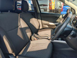 2WD!社外CD!レーダーブレーキサポート!スマートキー!プッシュスタート!運転席シートヒーター!クルーズコントロール!ライトレベライザー!お問い合わせはお早めにTELを!