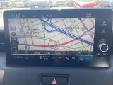 嬉しいナビ付です♪これで遠出も安心です。目的地まで連れて行ってくれます。ドライブが楽しくなりますね。