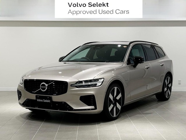 V60 ウルトラ T6 AWD プラグインハイブリッド 4WD