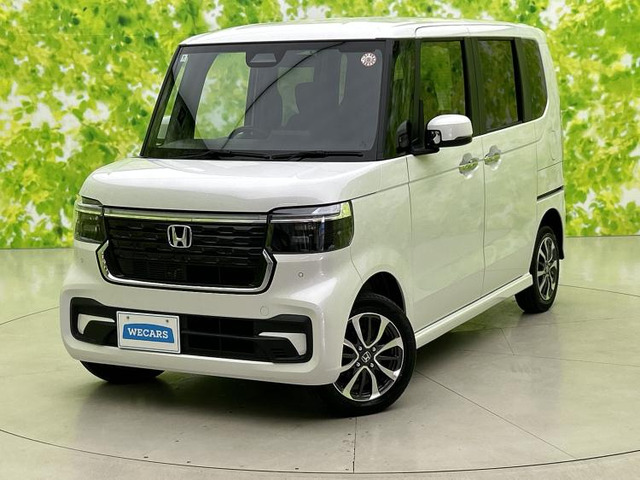 N-BOXカスタム  4WDヒョウジュン