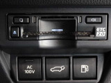 非常時やキャンプなどに役立つAC100Vコンセント付きです。ETCも装備してます。
